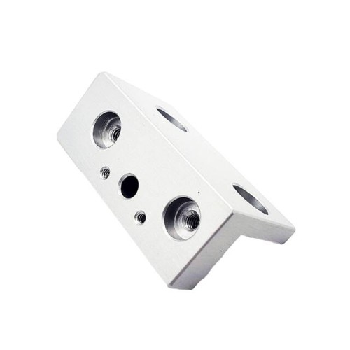 IDLER WHEEL MOUNT, RIGHT