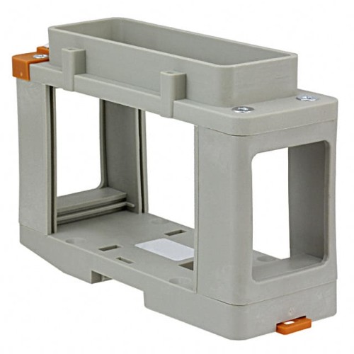 PLUG ASSEMBLY BOARD